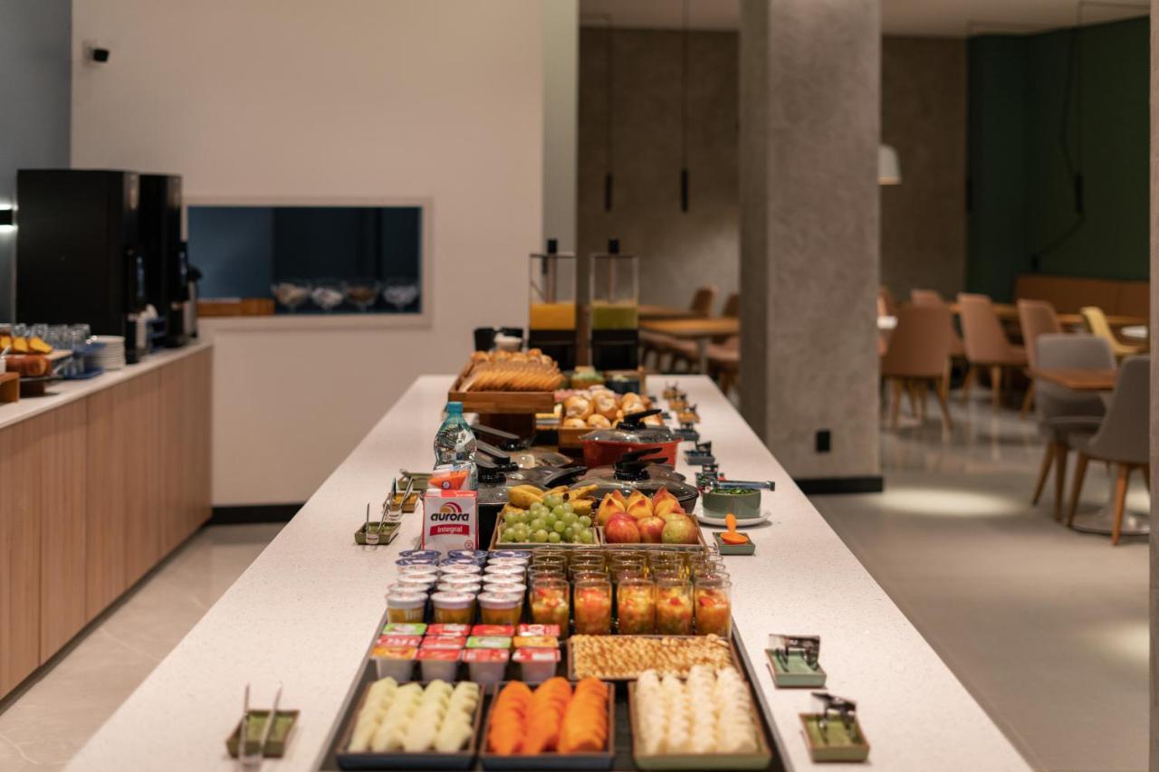 Slaviero Chapeco - Pet Friendly - Proximo A Efapi Hotel Eksteriør billede